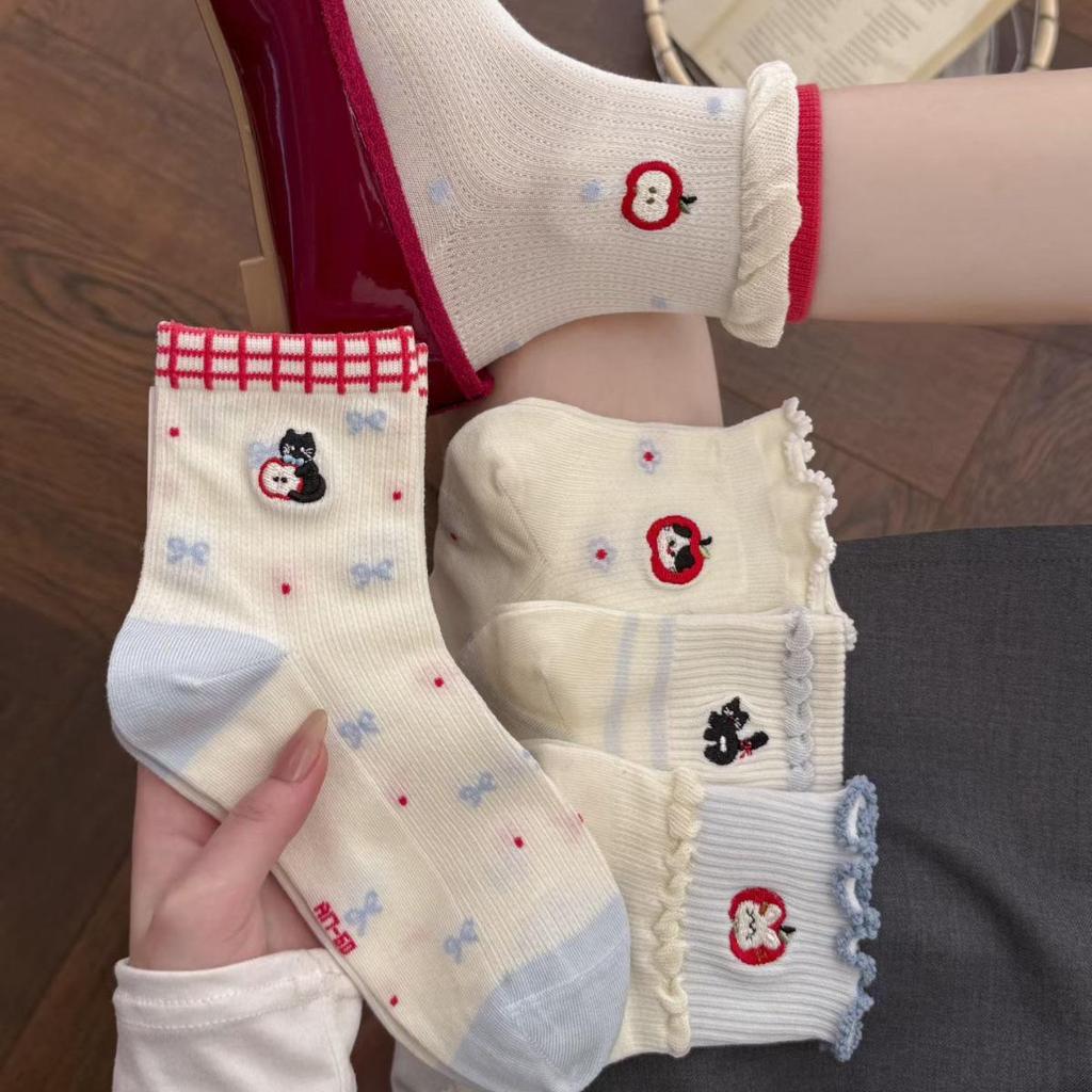 Spring-Summer Korean Style Red Embroidered Cartoon Cotton Ruffle Socks for Women