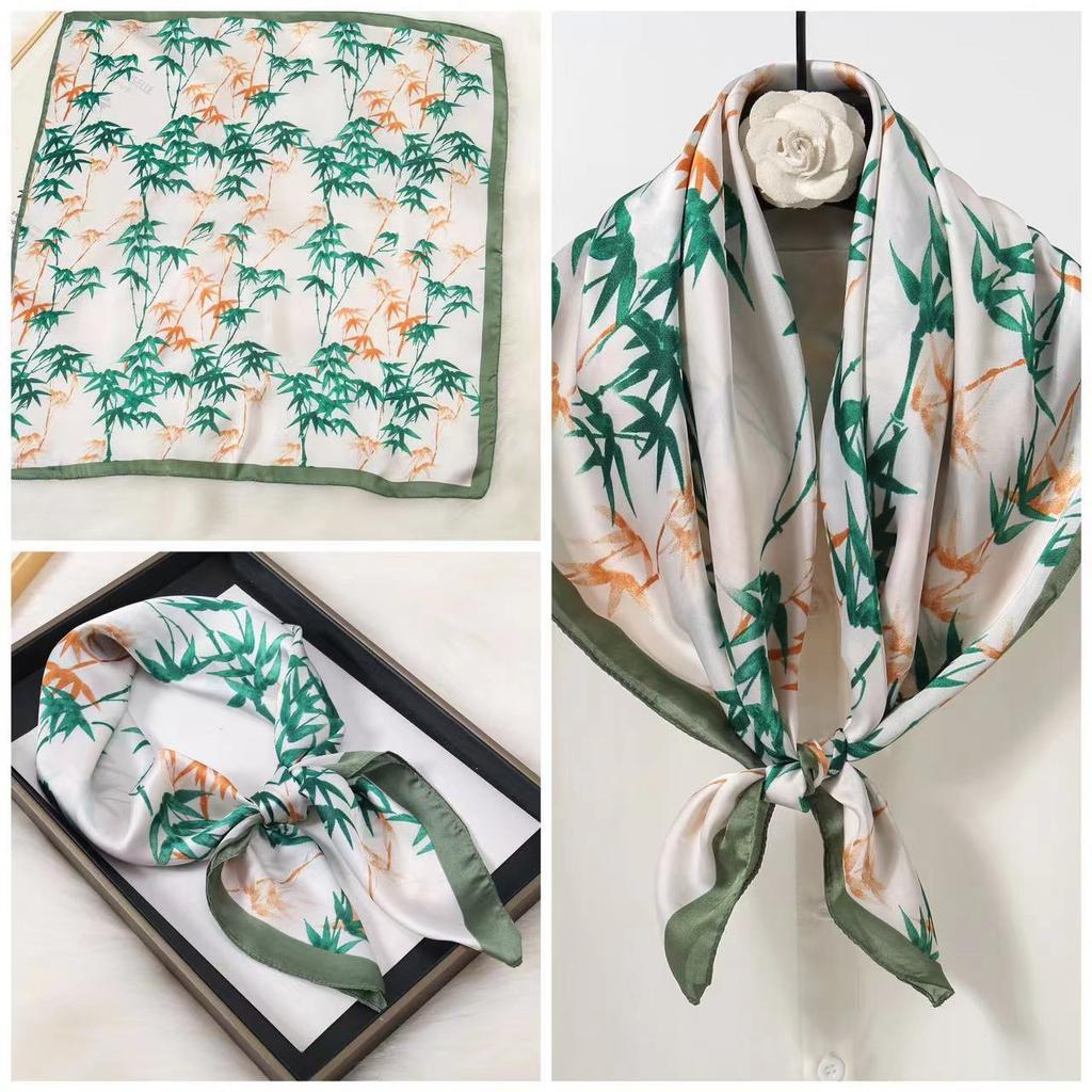 Eleganti Foulard di Seta da Donna Con Centinaia di Camicie, Assistenti di Volo, Decorazione Professionale, Protezione del Collo, Foulard, 70 Foulard Quadrati Piccoli.