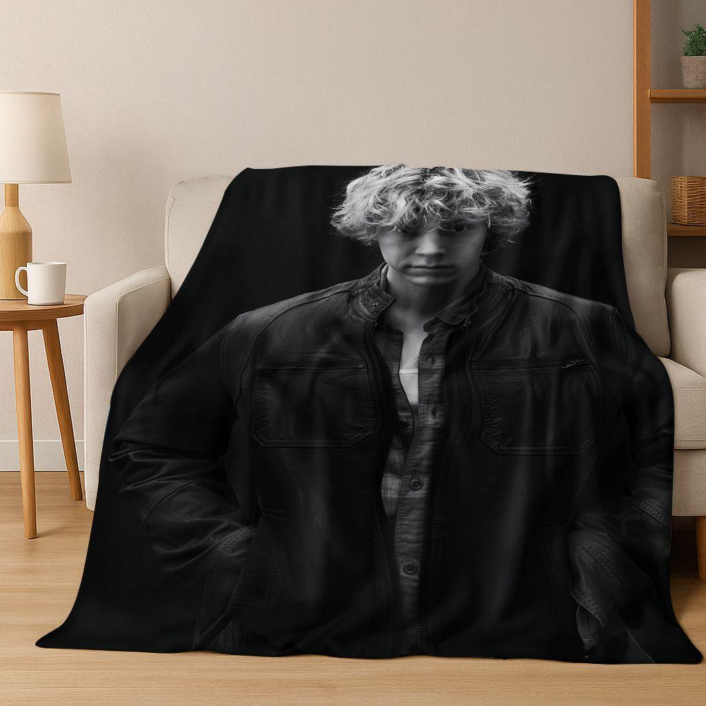 26 Stili Evan Peters Bello Arte Coperta di Flanella, Coperta Morbida e Accogliente per Casa Camera da Letto Letto Divano Picnic Ufficio Coperta Regalo Bambino