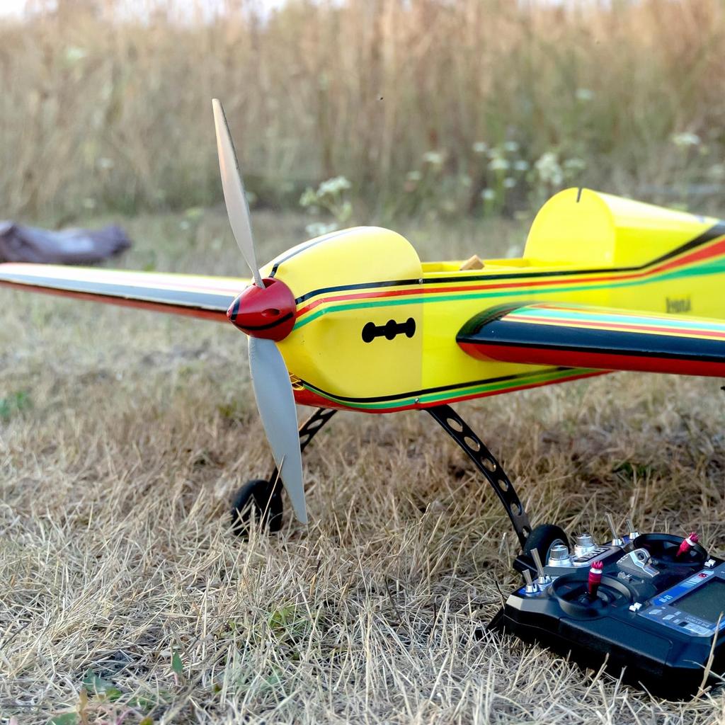 uxcell 7x5" 8x6" RC Propellers, 2-Vane Blade Props with Gray Adapter Rings for Electric Airplanes, 4 Pieces