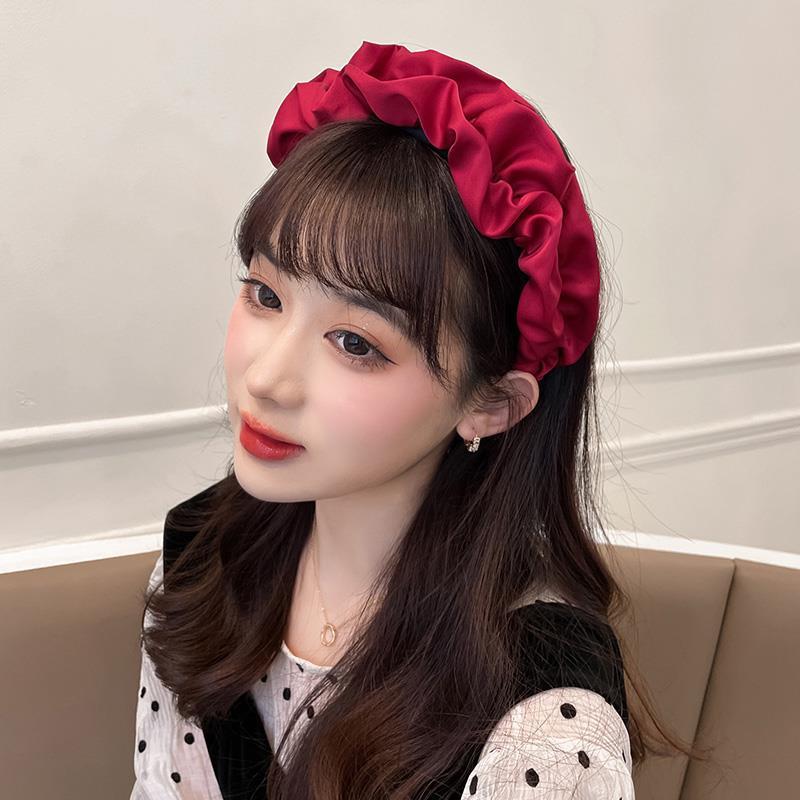 Chic Black Pleated Wide-Brim Headband - Trendy Fairy-Inspired Hair Accessory for Women