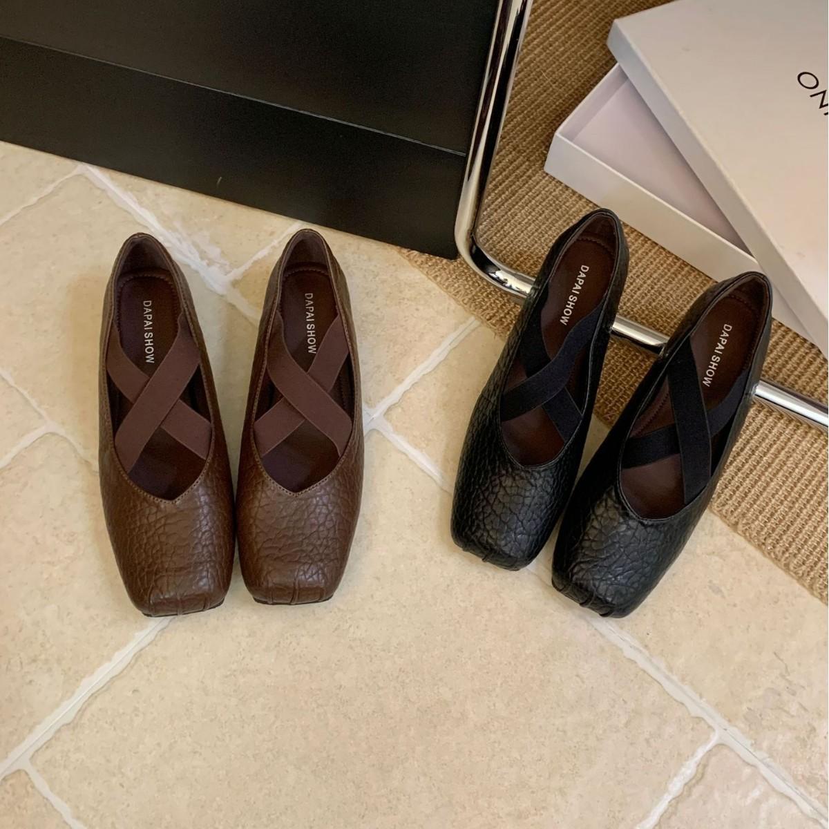 

2025 новые туфли-лодочки Мэри Джейн на толстом каблуке с круглым носком, перекрестным ремешком и открытым верхом 39 чёрный