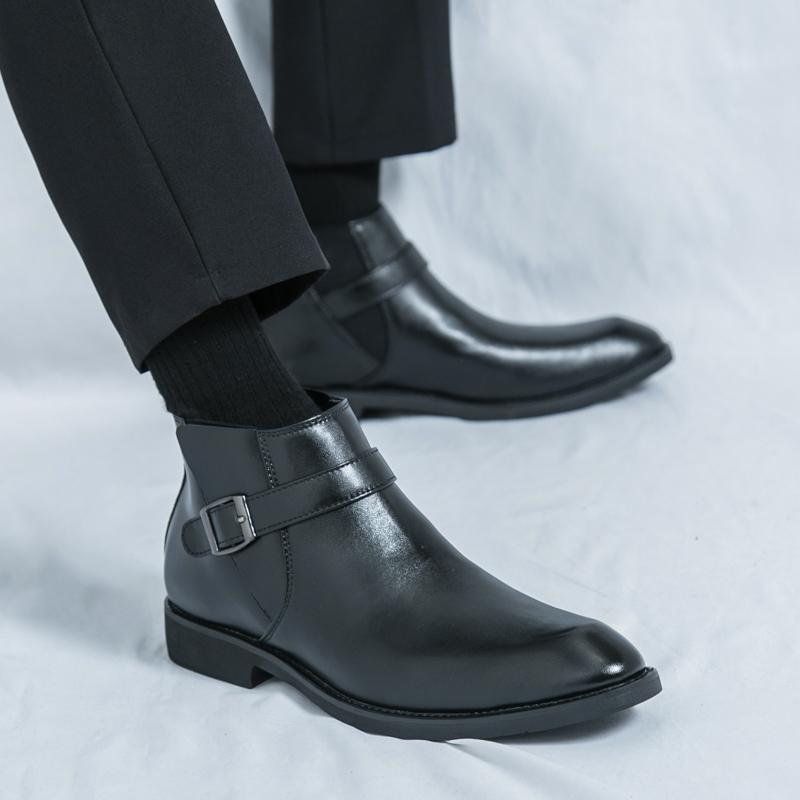 Retro Men Chelsea Boots Men Comfortable and Fashionable Leather Boots European Outdoor Training Brand Men Boots Sizes 38-46