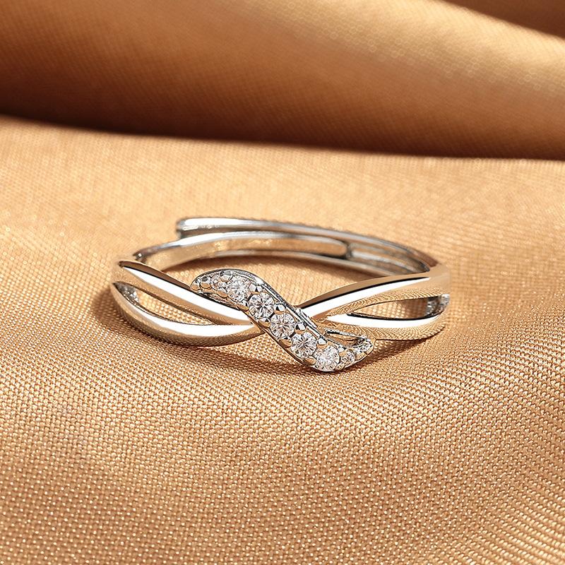 2026 Fashion Diamond Ring Twist Arm Curve Open Ring Women's Design Hollow Double Line Index Finger Ring Jewelry