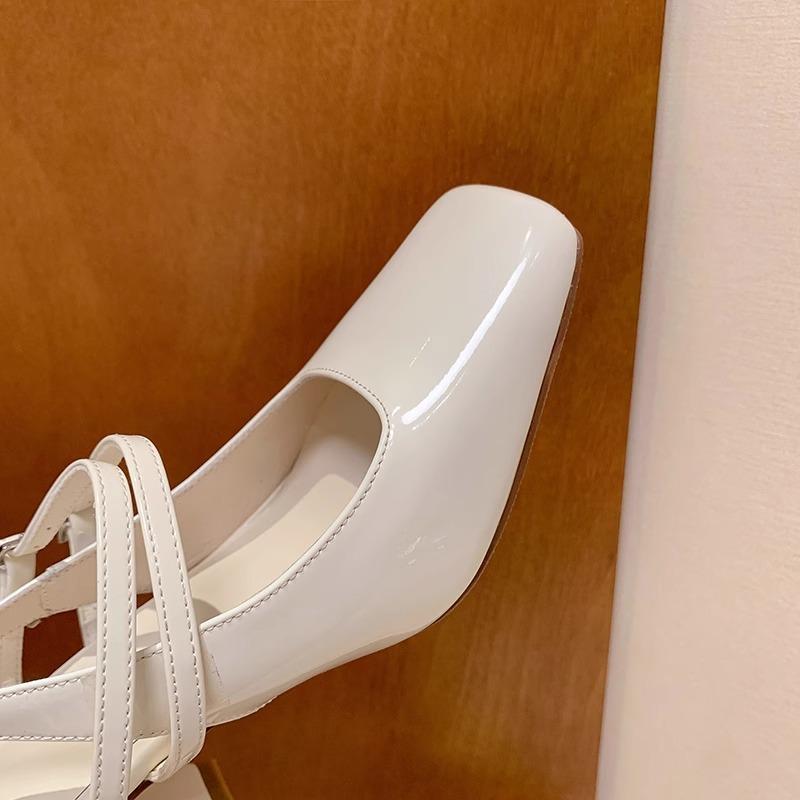 2025 summer new bag head sandals women's French thick heel buckle Mary Jane shoes white high heels silver single shoes