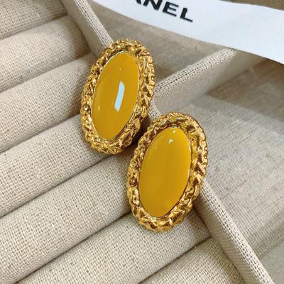 Niche Design Sense Geometric Oval Turmeric Drop Glaze Stud Earrings Unique Weave Twist Simple Temperament Atmospheric Earrings