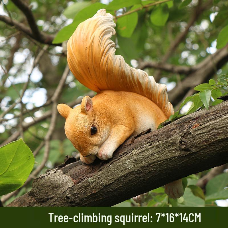 Cute Squirrel Tree Branch & Flower Pot Pendant for Garden and Balcony Decor