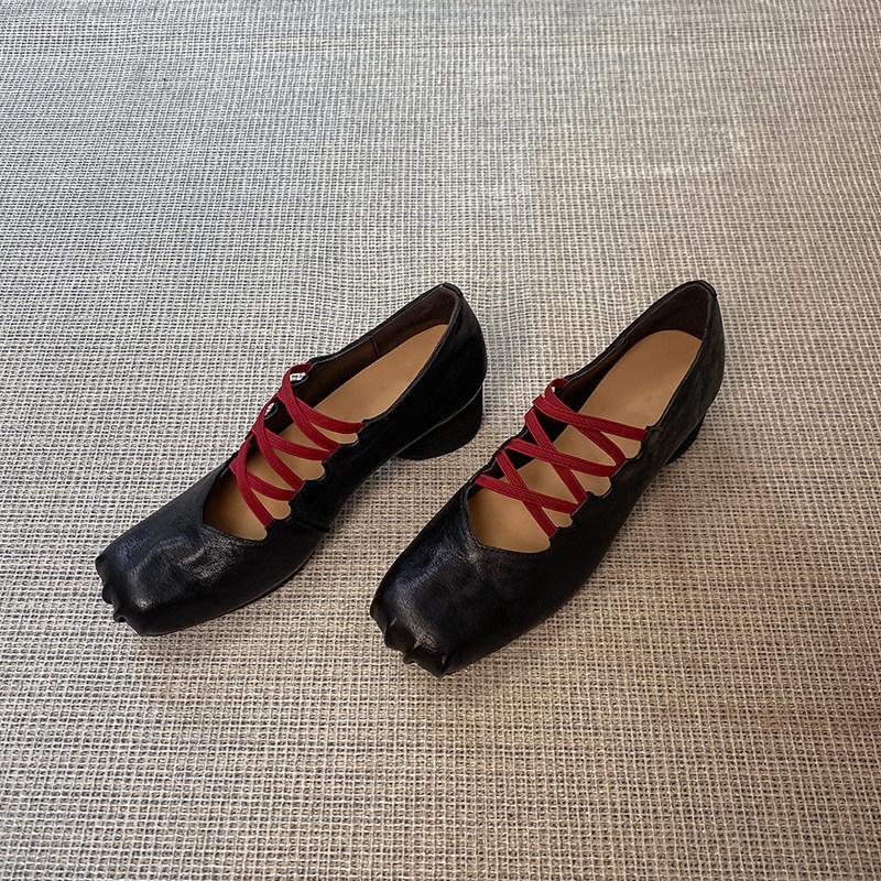 Vintage Crossed Mary Jane Shoes Women's Brown Thick Heel Shoes Pleated Square Ballet Shoes