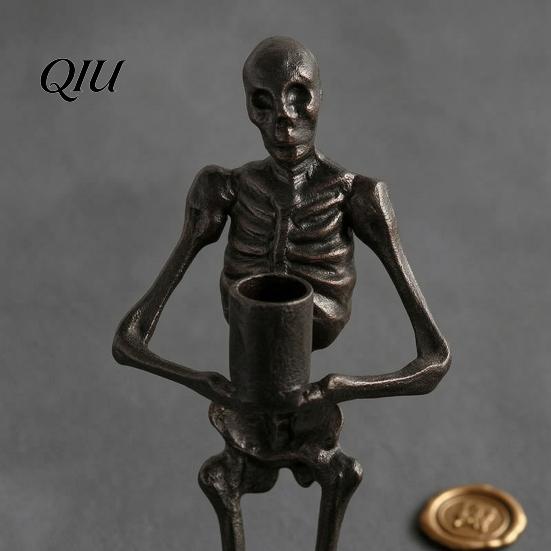 Skeleton Hand Candle Holder Halloween Holder, Gothic Resin And Standing Candlestick Holders for Table Mantel Decor For