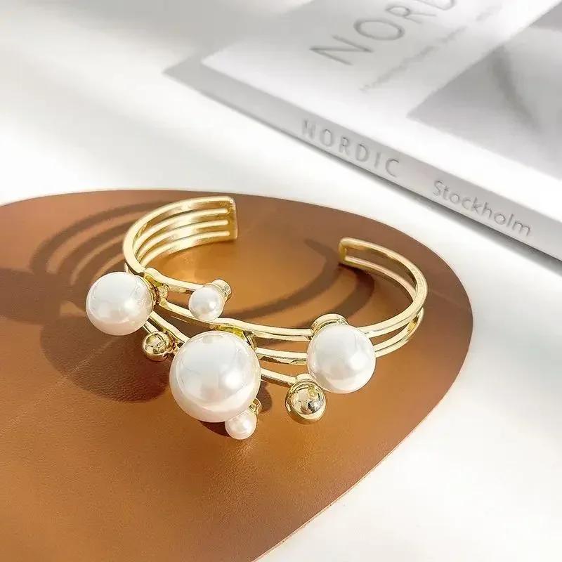 Fashionable Pearl Double Layer Hollow Bracelet for Women Girls Geometric Irregular Imitation Party Popular Jewelry Holiday Gift