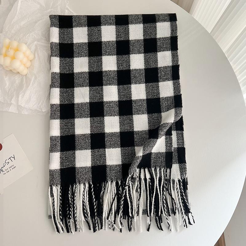 New Style Cashmere Imitation Japanese Small Lattice Scarf In Winter WomenS Medium Long Thickened Leisure Warm Keeping Scarf