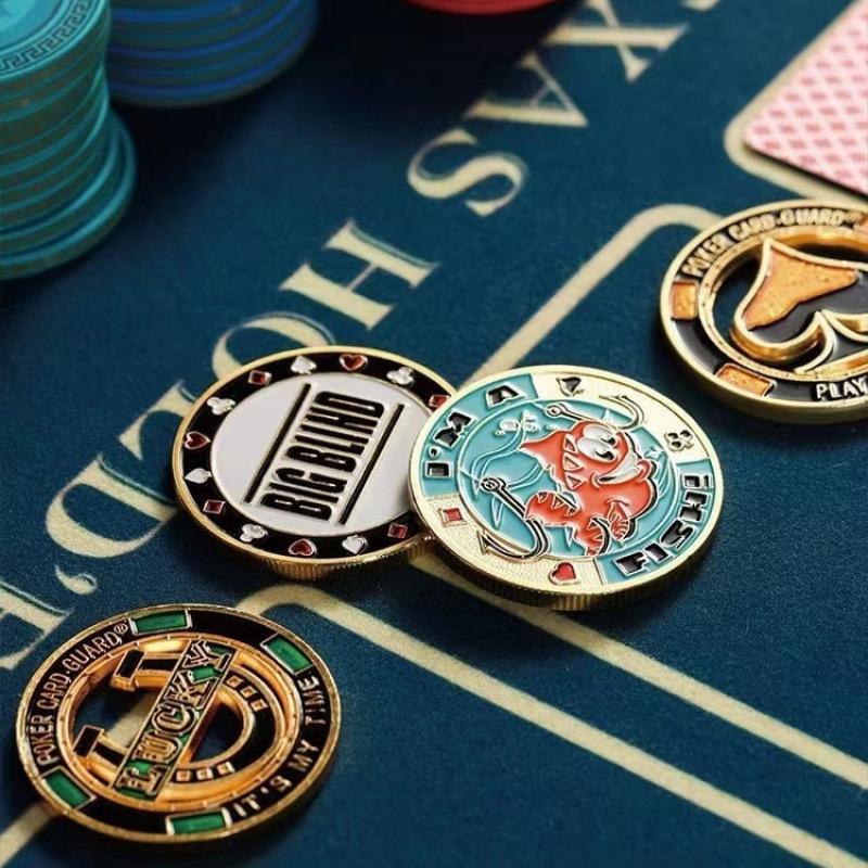Texas Hold'em, Kovové tlakové karty, Šťastné mince, Kódy domů s blindy, dealer, Plný tlak all-in, žetony, tlakové karty