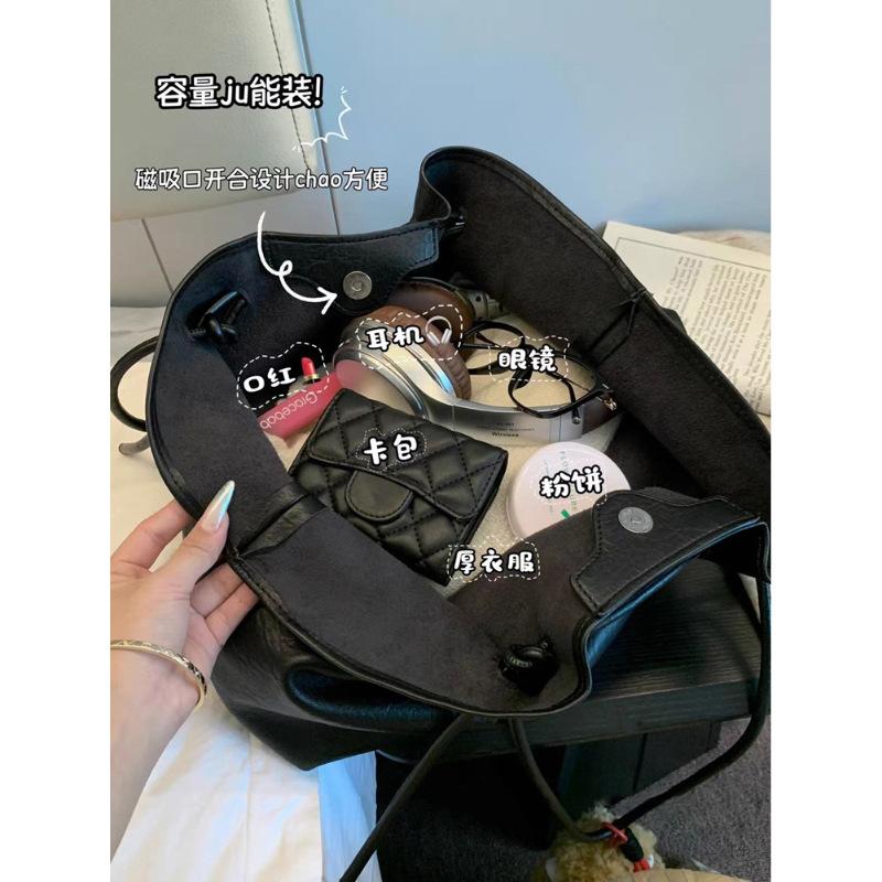 Premium Sense Retro Strap Tote Bag Women's 2025 Autumn and Winter Large Capacity PU Leather Shoulder Bag Fashion Handbag Bag