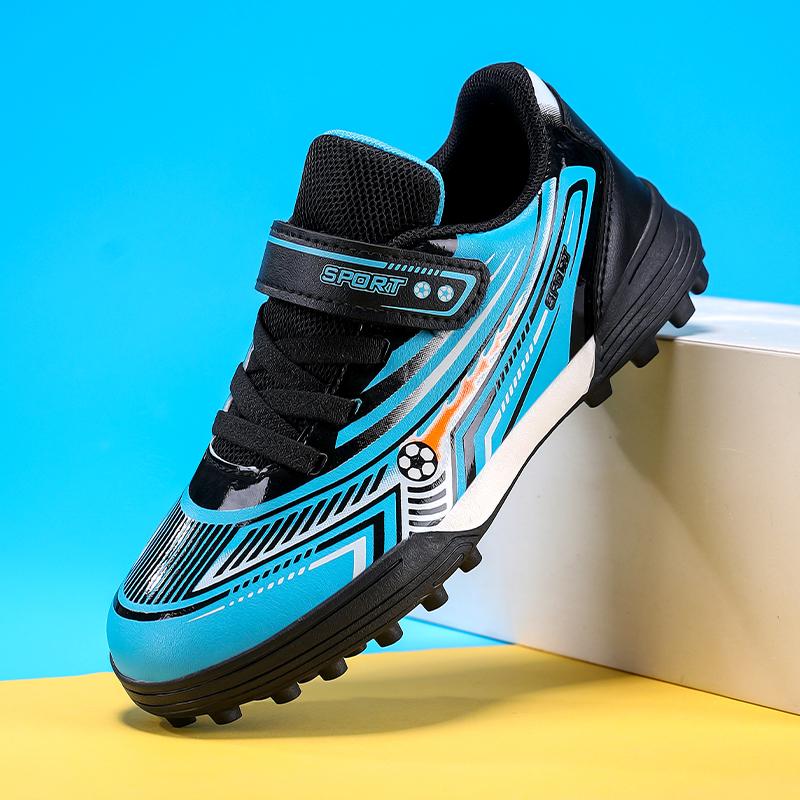 

New Kid Boys TF Sneakers Professional Football Boots Non Slip Soccer Shoes Ultralight Match Comfortable Sports Shoes Unisex 35