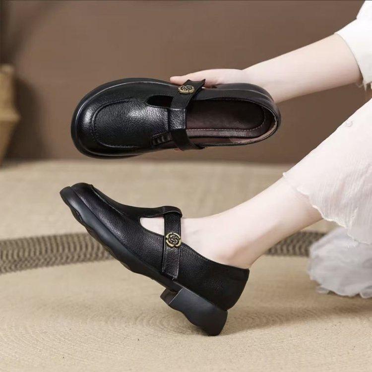 Foreign-style Single Shoes Women's Autumn 2025 New Soft-soled Flat-soled Versatile Shallow Mouth Work Leather Shoes Women's Round Head Shoes