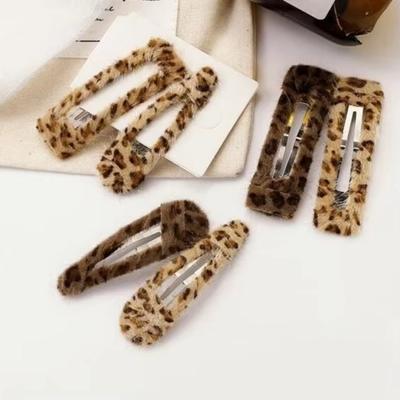 2Pcs Rectangular Drop-shaped Retro Hair Clips Korean Plush Leopard Hair Clips Female Personalized Hair Clips Headdress