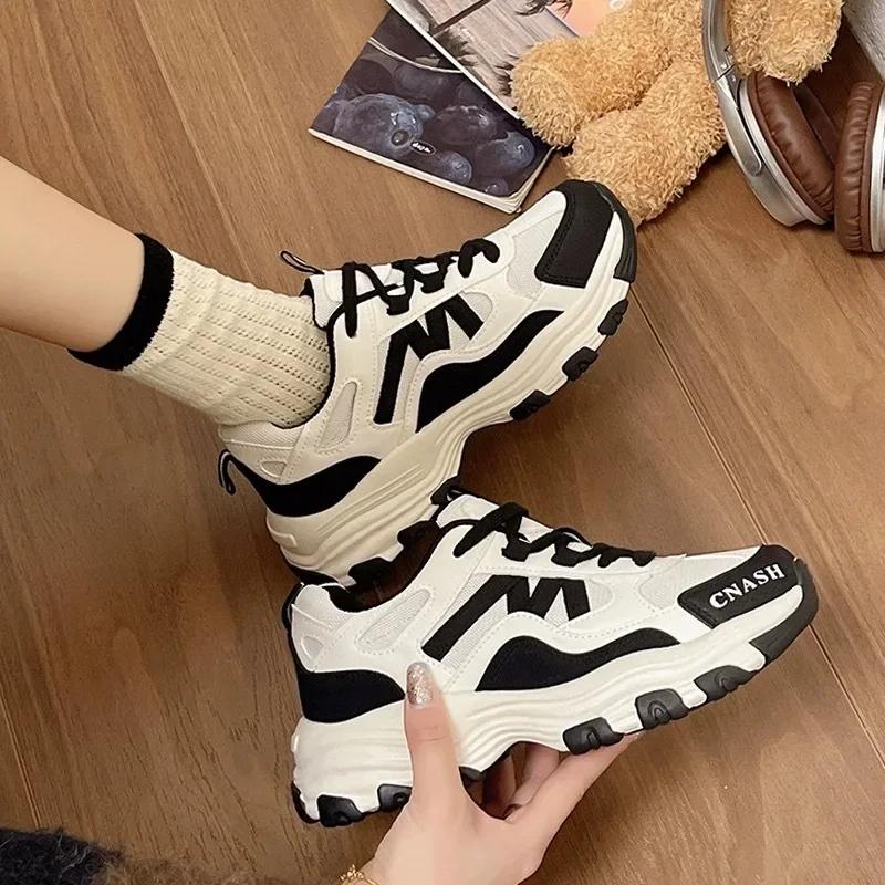 Retro Thick Sole Dad Shoes for Women 2024 Spring New Lightweight Soft Sole Wear Resistant Casual Sports Shoes Sneakers