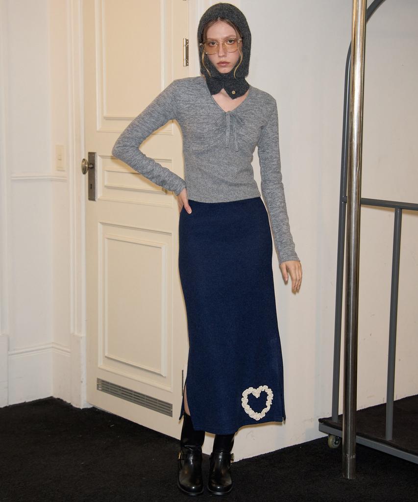 Salon De Yon Heart Point Knit Skirt_ Navy