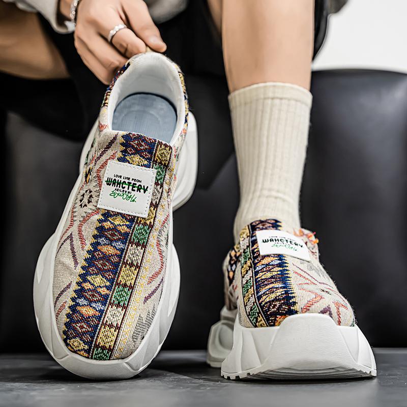 Men’s Sports Shoes Casual Street Style Platform Sneakers Students Over Sized Printed Skateboard Shoes Height Increase