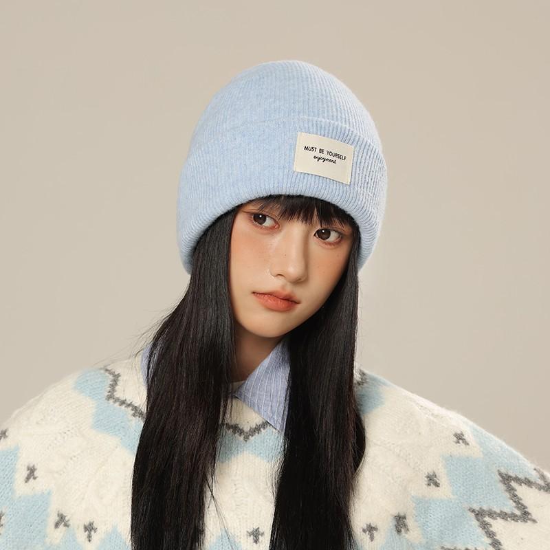 New Patch Letter Knitted Hat Women's Autumn and Winter Fashion Warm Ear Protector Wool Hat