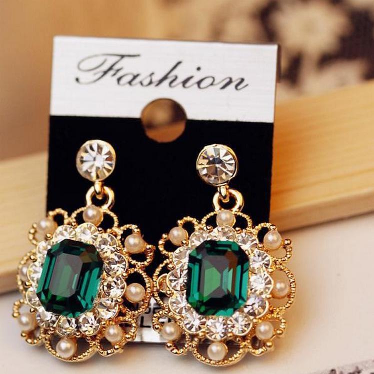 Vintage Court Style Diamond And Pearl Fashion Sparkling Crystal Square Stud Earrings