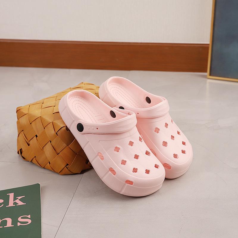 EVA Foam Women's Summer Beach Slippers: Versatile Two-Way Toe-Hole Design