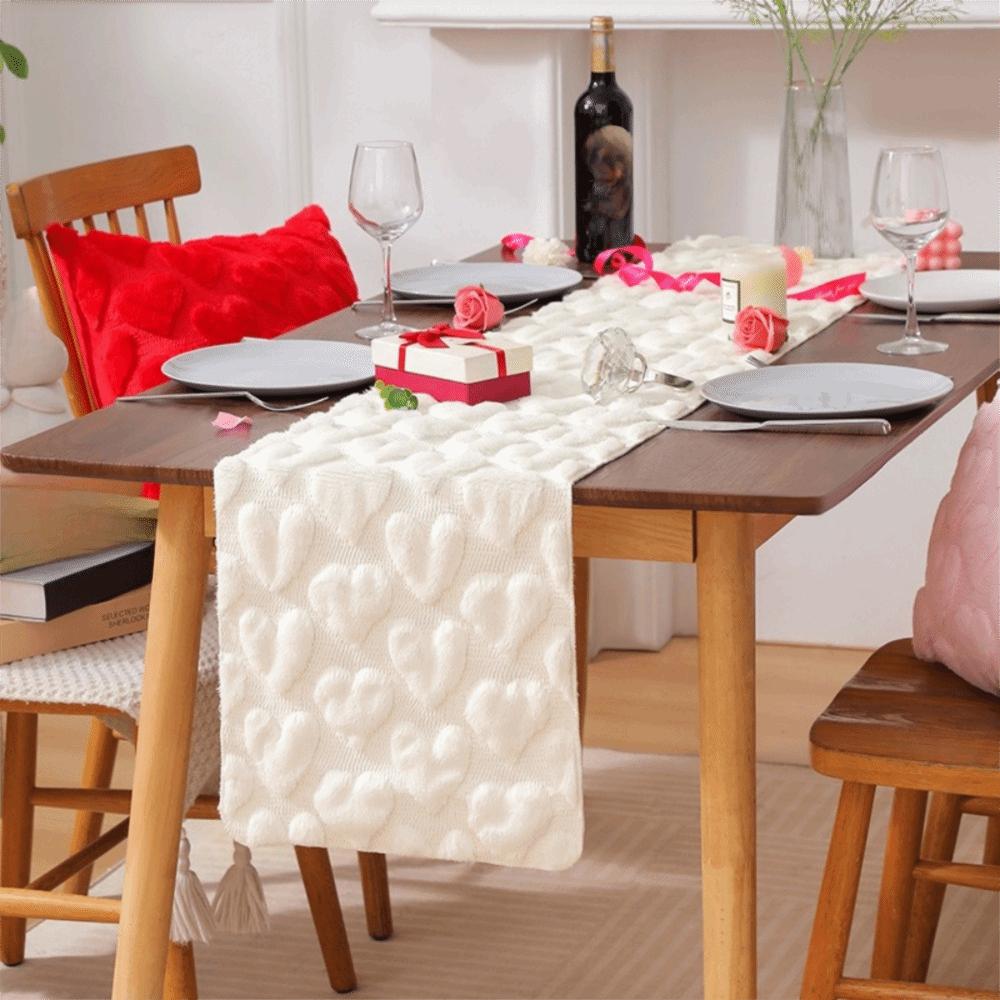 Romantic Plush Love Tablecloth Thickened Dining Table Runner Valentine's Table Flag  Dining Table