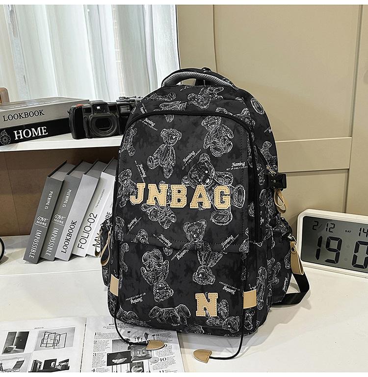 Schoolbag American Retro Bear Printed Schoolbag for Female Junior High School Students and Male High School Students To Reduce the Burden