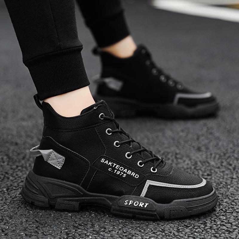 Pánské jarní boty Martin s vysokým svrškem 2025: Trendy britské a korejské pracovní boty