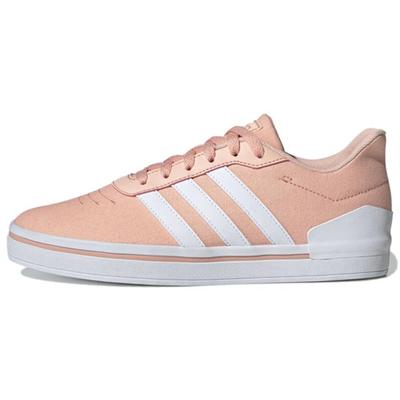 Obuwie damskie – Sneakersy