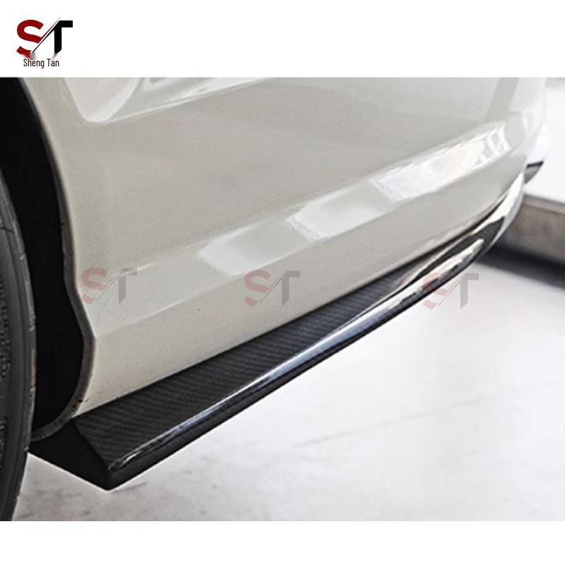 Mercedes-Benz C-Class W204 C63 Carbon Fiber Rear Bumper Splitter Corner Protector