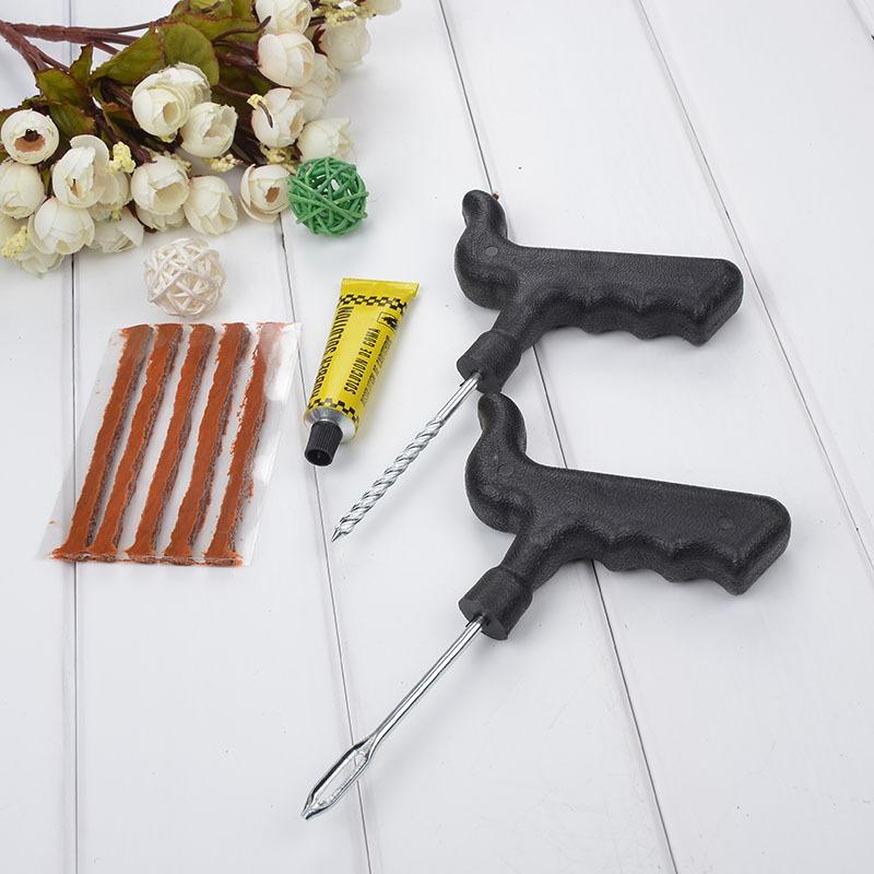Motorcycle Truck Vacuum Tire Repair Tool Car Tire Repair Tool Kit with Rubber Strips Tubeless Tyre Puncture Studding Plug Set