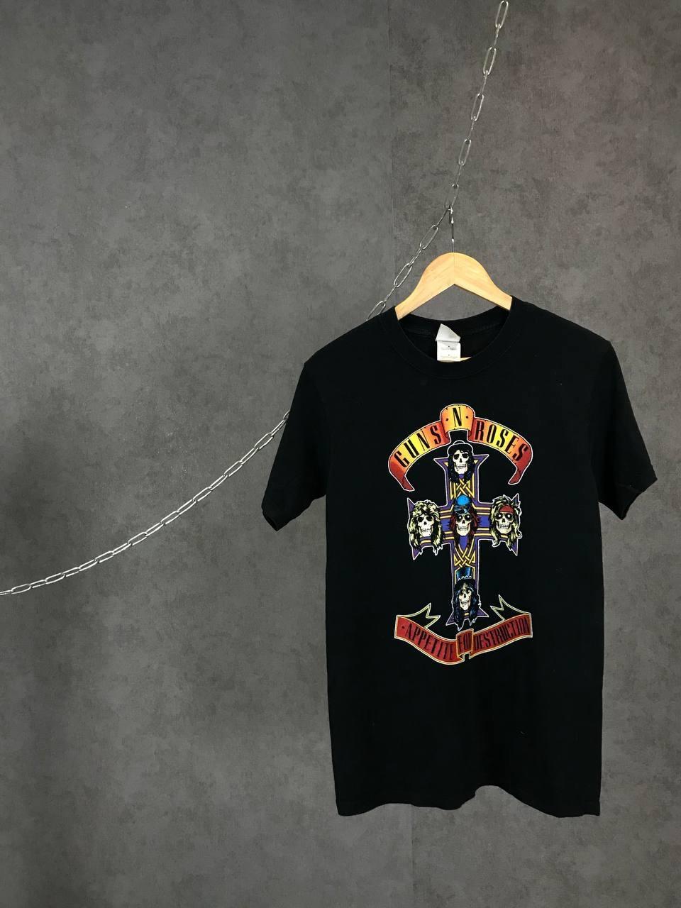 Guns N Roses 2004 vintage rock overprinted band tee Unisex T-Shirt S