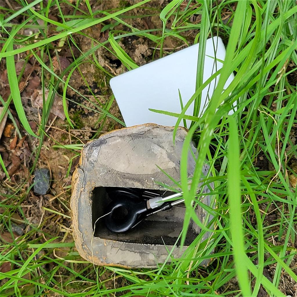 Simulierter Stein Ablenkungssafe Stashbox mit Fach Privates Geld Geheimes Aufbewahrungsgerät für Schlüssel Bargeld Wertsachen