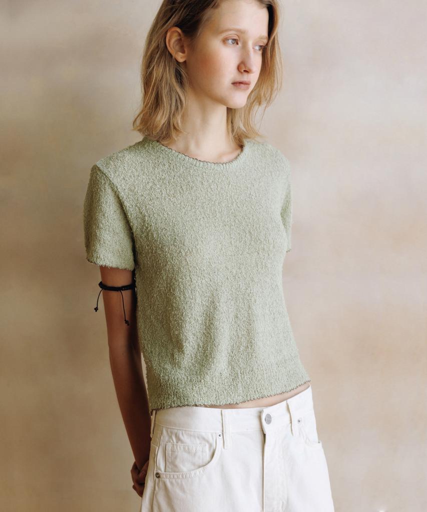 ANDNEEDS Feather Half Sleeve Knit (Olive)