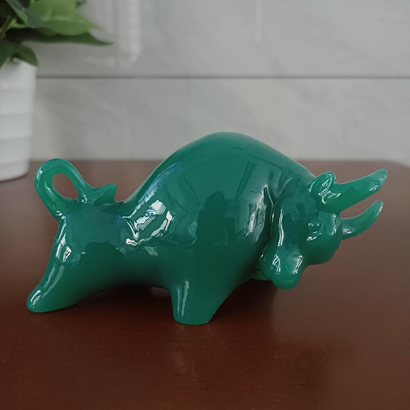 2 st Stenfärgad Jadegrön Wall Street Tjurmarknadsstaty Hartsdekorationer Feng Shui Lycka Rikedom Figurer Hemmakontor Dekor