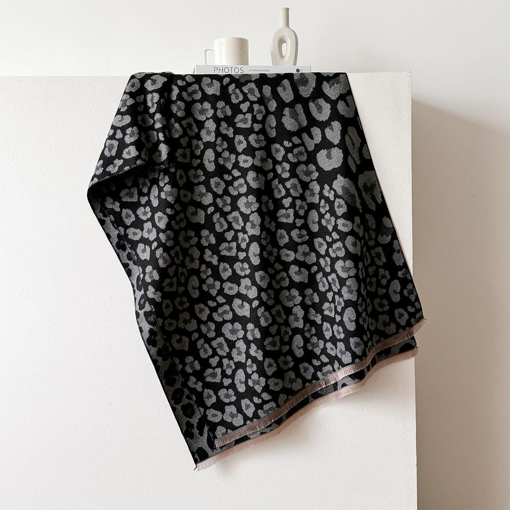 Shawl Warm Winter Scarf Women Leopard Stripes Cashmere Pashmina Thick Wrap Head Neck Foulard Luxury  Blanket Echarpe