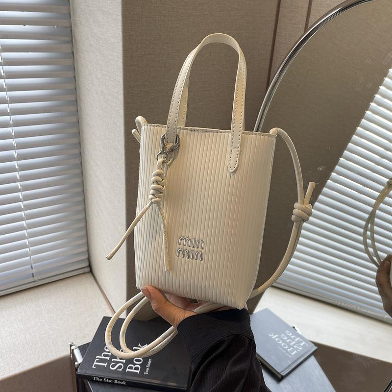 

Летняя универсальная повседневная сумка-ведро для женщин в корейском стиле, модная сумка для мобильного телефона 2024 года, сумка-мессенджер с нишевым дизайном покинуть белый