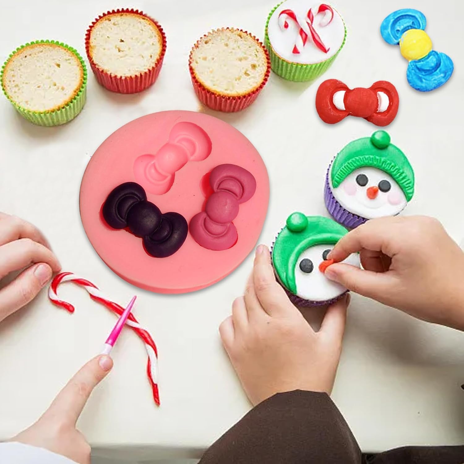 2Pcs Mini Bows Silicone Fondant Molds, Cute Silicone Fondant Molds Bow Fondant Sugar Mould Craft Molds for Birthday Wedding Party DIY Cake Decorating