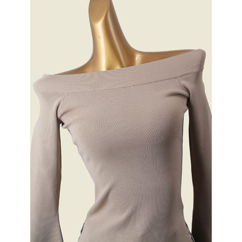 French Style Design off-the-Shoulder Sweater Fashion Wind Flare Sleeve Sexy Clavicle Sexy Autumn Undershirt