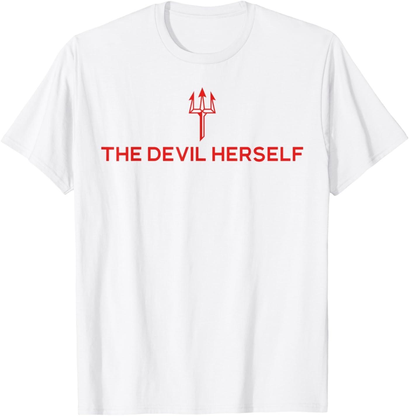 

The Devil Herself Retro Occult Women Dark Feminine T-Shirt 5XL різнокольоровий
