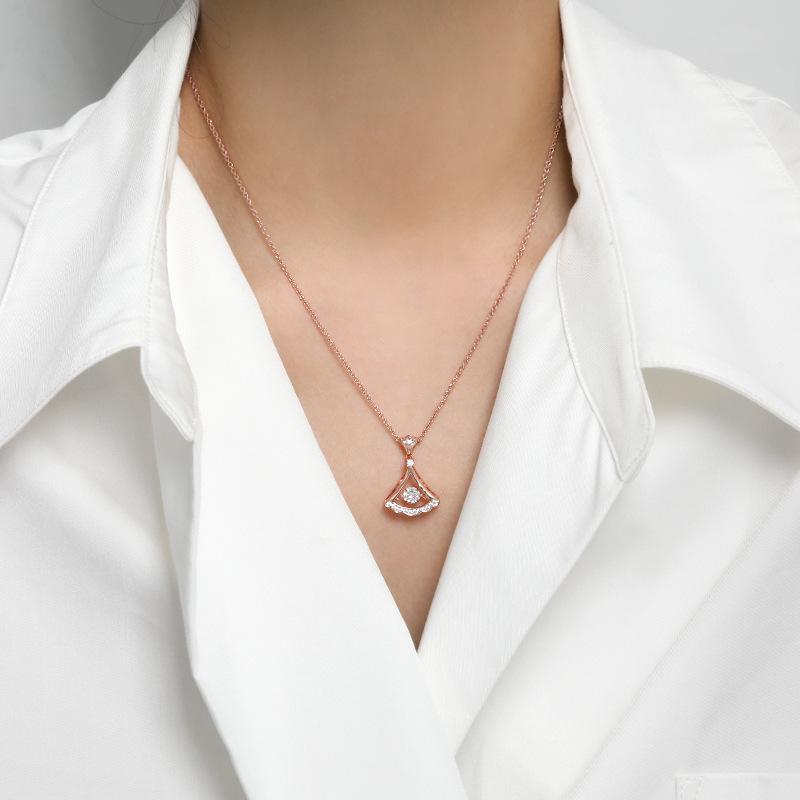 18K Fan Pendant Beating Heart Necklace Qixi Festival Valentine'S Day Gift Girlfriend Cold Wind Smart Small Skirt Necklace