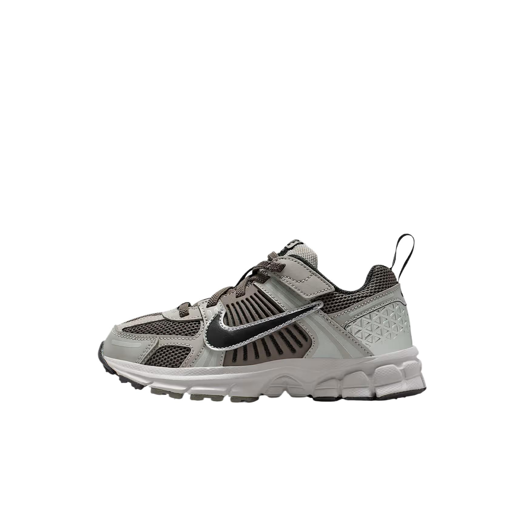 

New Nike Vomero 5 Low Top Kids Running Shoes Gray Black Children Aged 3 7 Years Old HF6999-010 32