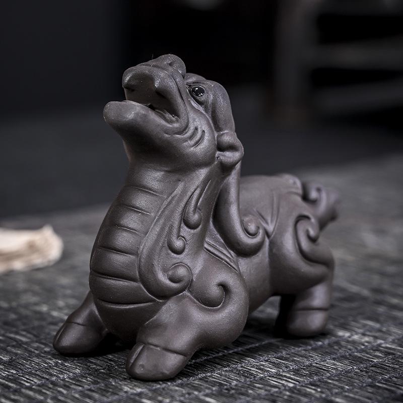 Pixiu Purple Clay Tea Pet: Dragon's Nine Sons Tea Set Accessory for Wealth and Tea Ceremony Cultivation