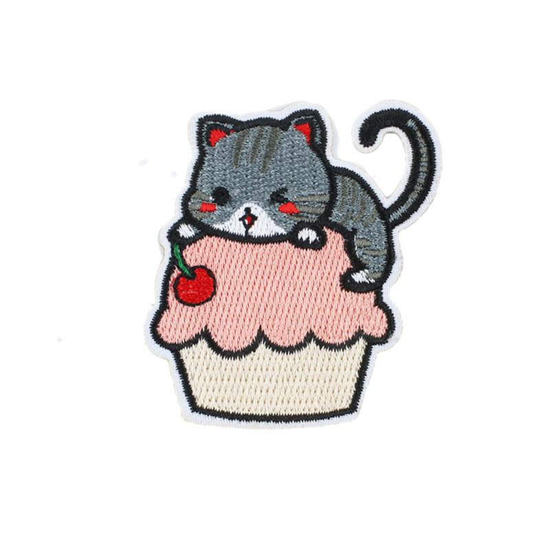 New Cat Family Computer Embroidery Cloth Sticker Cartoon Kitten Patch Sticker Clothes Decoration Embroidery Chapter Label Ironing