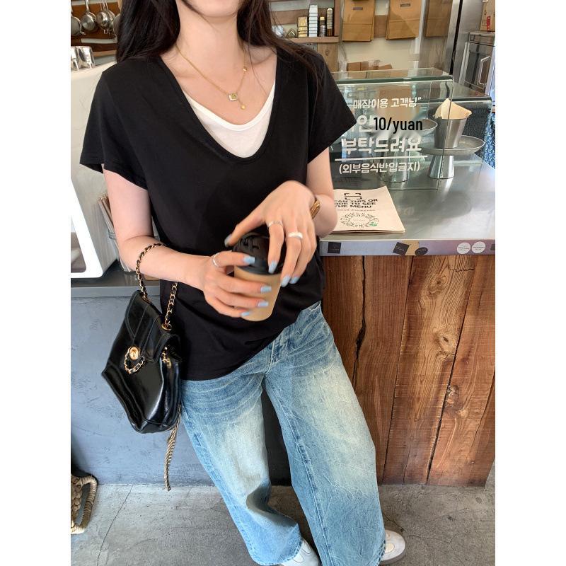 Women's Short-Sleeve V-Neck T-Shirt – Popular Loose Fit, Faux Two-Piece, Lazy Style Design