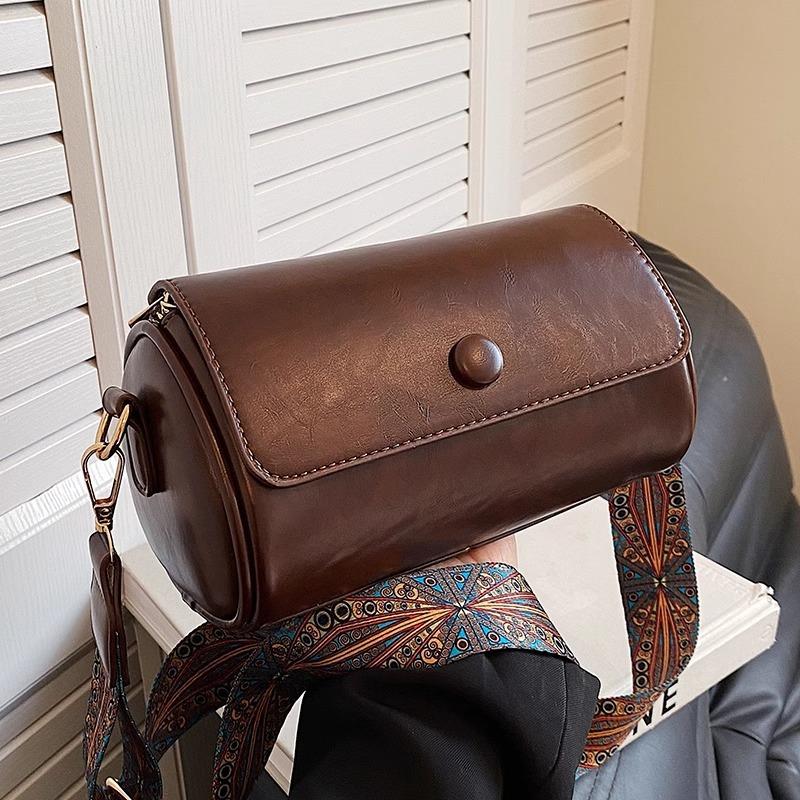 Retro Small Bag Women's Bag Niche 2025 New Fashion Versatile Broadband Shoulder Explosion Cylinder Bag Messenger Bag