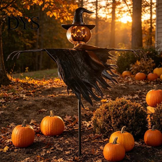 Automatic Nighttime Lighting Decor Halloween Solar Scarecrow Lantern, Scary Pumpkin Head Metal Garden Stake with Decorative Landscape Stakes