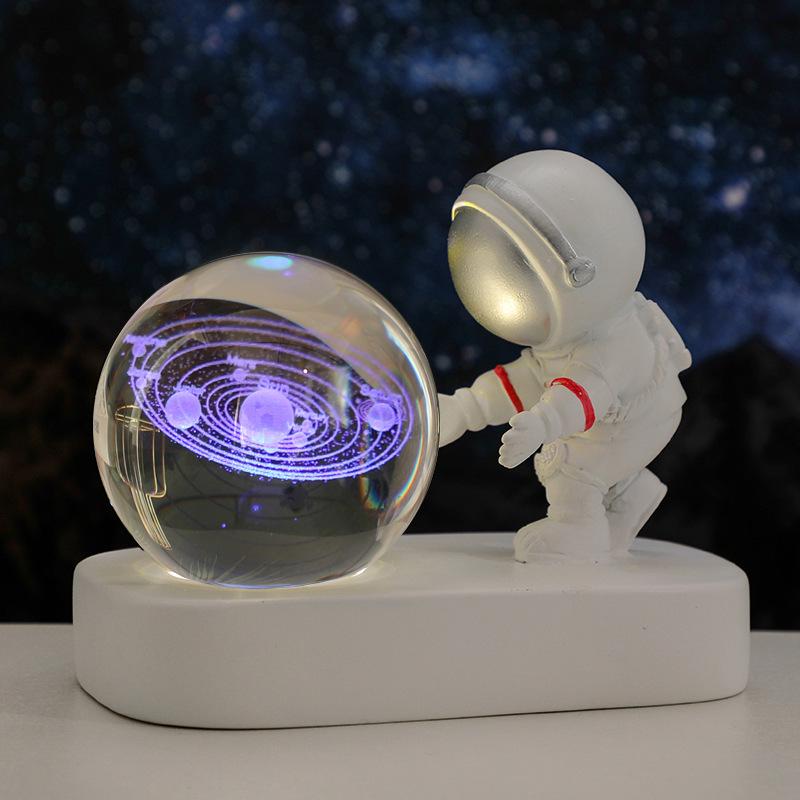 Creative Astronaut Night Light with Crystal Ball Base - Moon Festival Gift Ornament