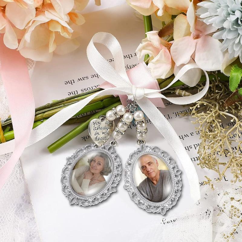 Diy Brooch Wedding Charms Double Lace Frame Oval Glass Cabochon Photo Frame with Pendant Suitable for Holiday Craft Use